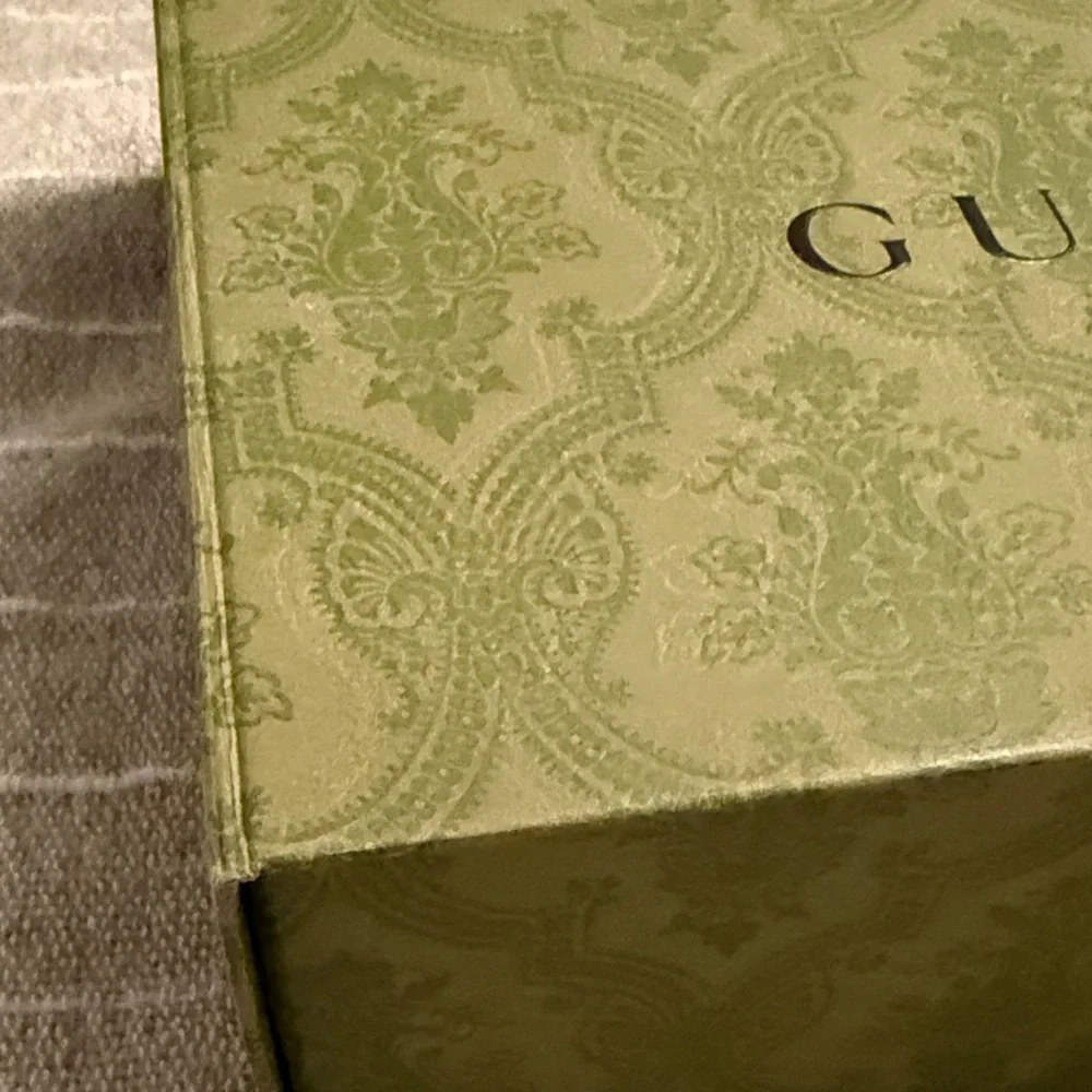 Gucci authentic Olive Green Decorative Box